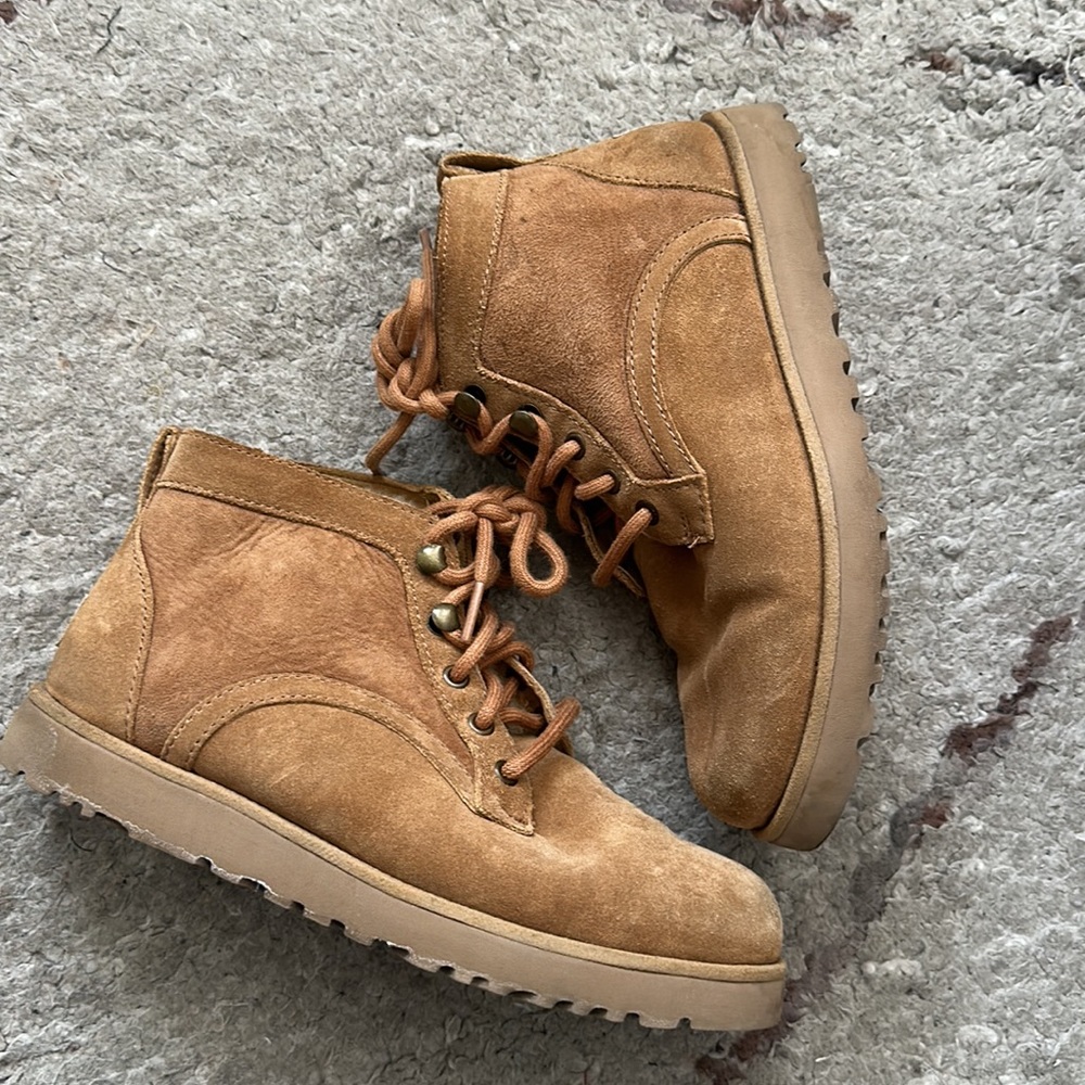 Ugg lace-up boot
